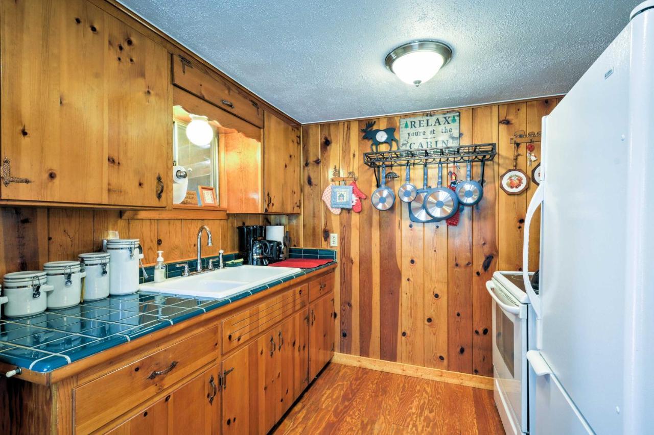 Villa Cozy Cabin With Ac And Deck, 5 Mi To Downtown Prescott Extérieur photo