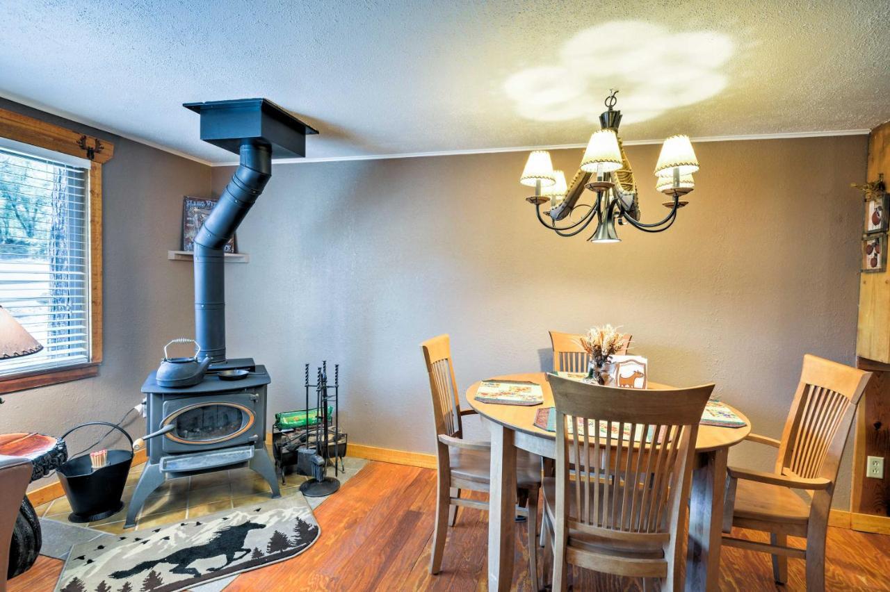 Villa Cozy Cabin With Ac And Deck, 5 Mi To Downtown Prescott Extérieur photo